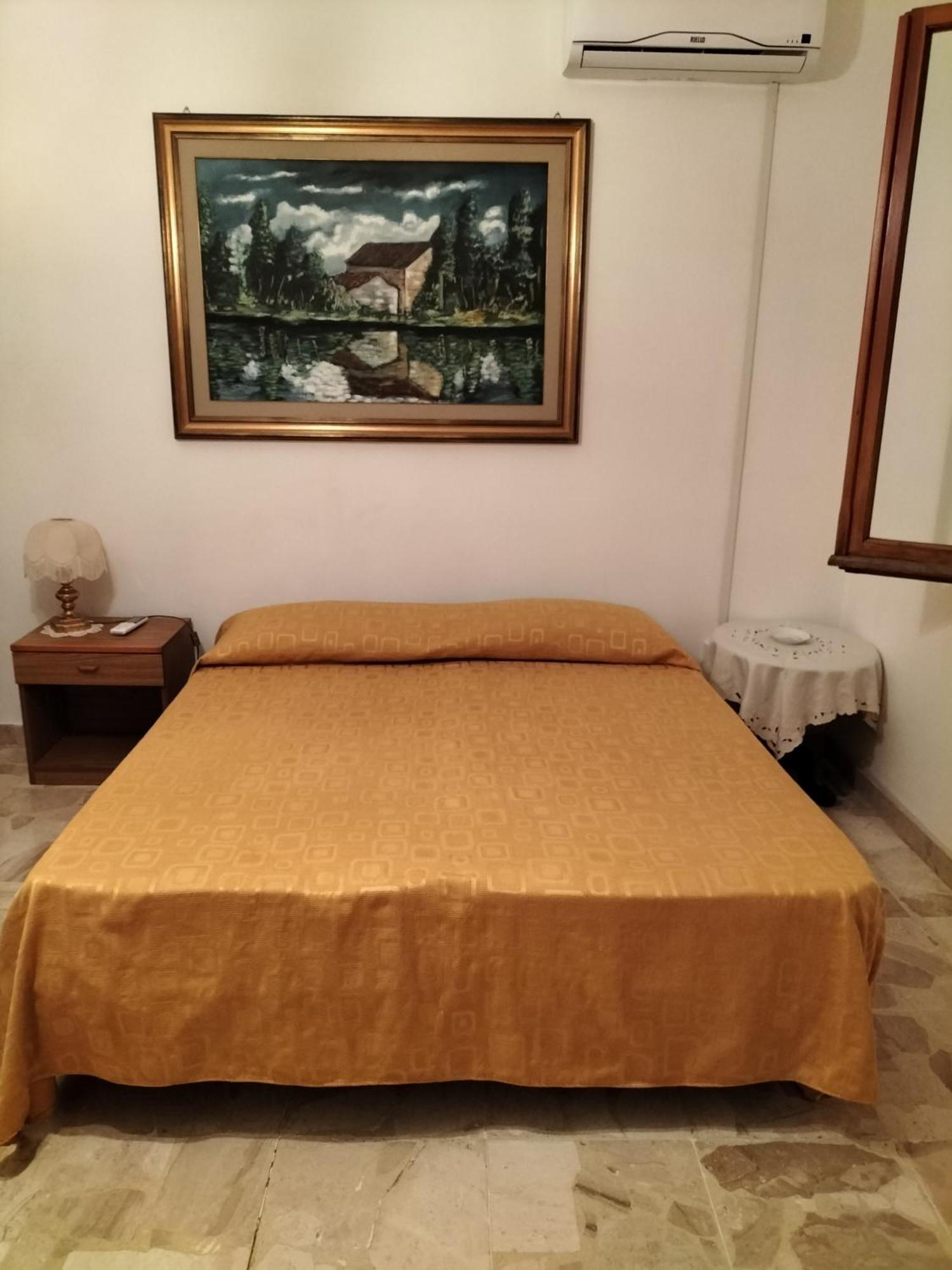 B&B Anna Piscinas Kamer foto
