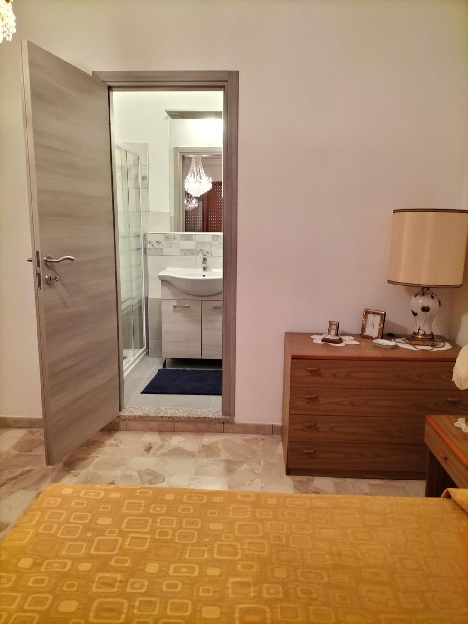 B&B Anna Piscinas Kamer foto